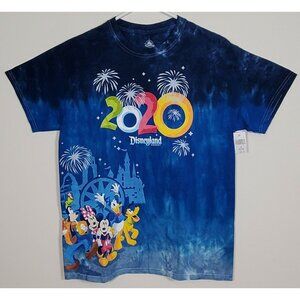 Disneyland 2020 Fireworks Mickey and Friends T Shirt New / Tag Size Medium